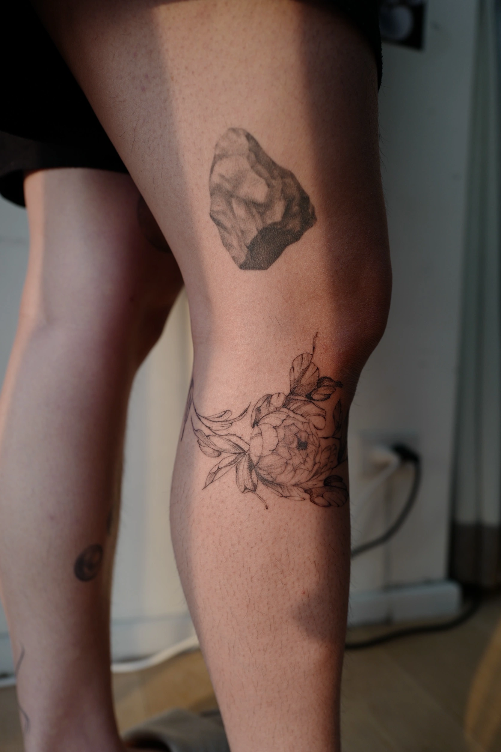 FINE LINE TATTOOS 9
